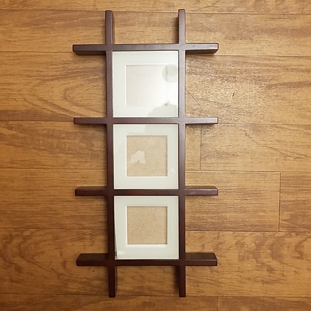 3 frame picture frame. Good condition